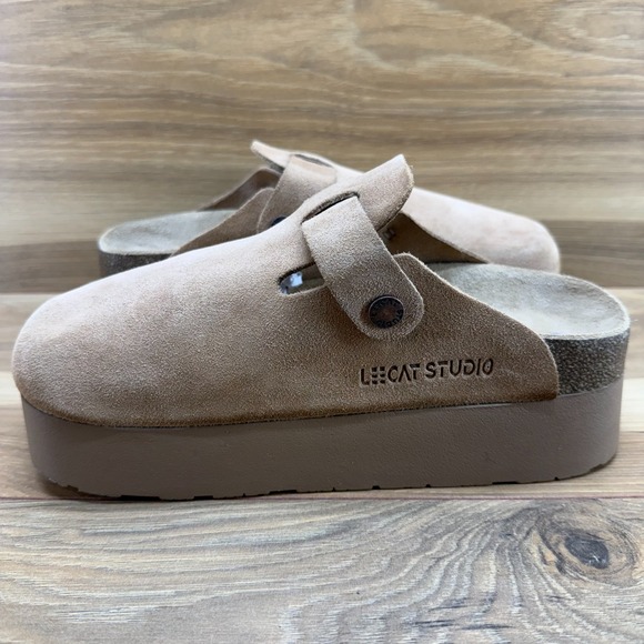 Love Cat Studio Boston Clogs Womens 5 EU 36 Sand Soft Foot Bed Sand Platform - Picture 6 of 10